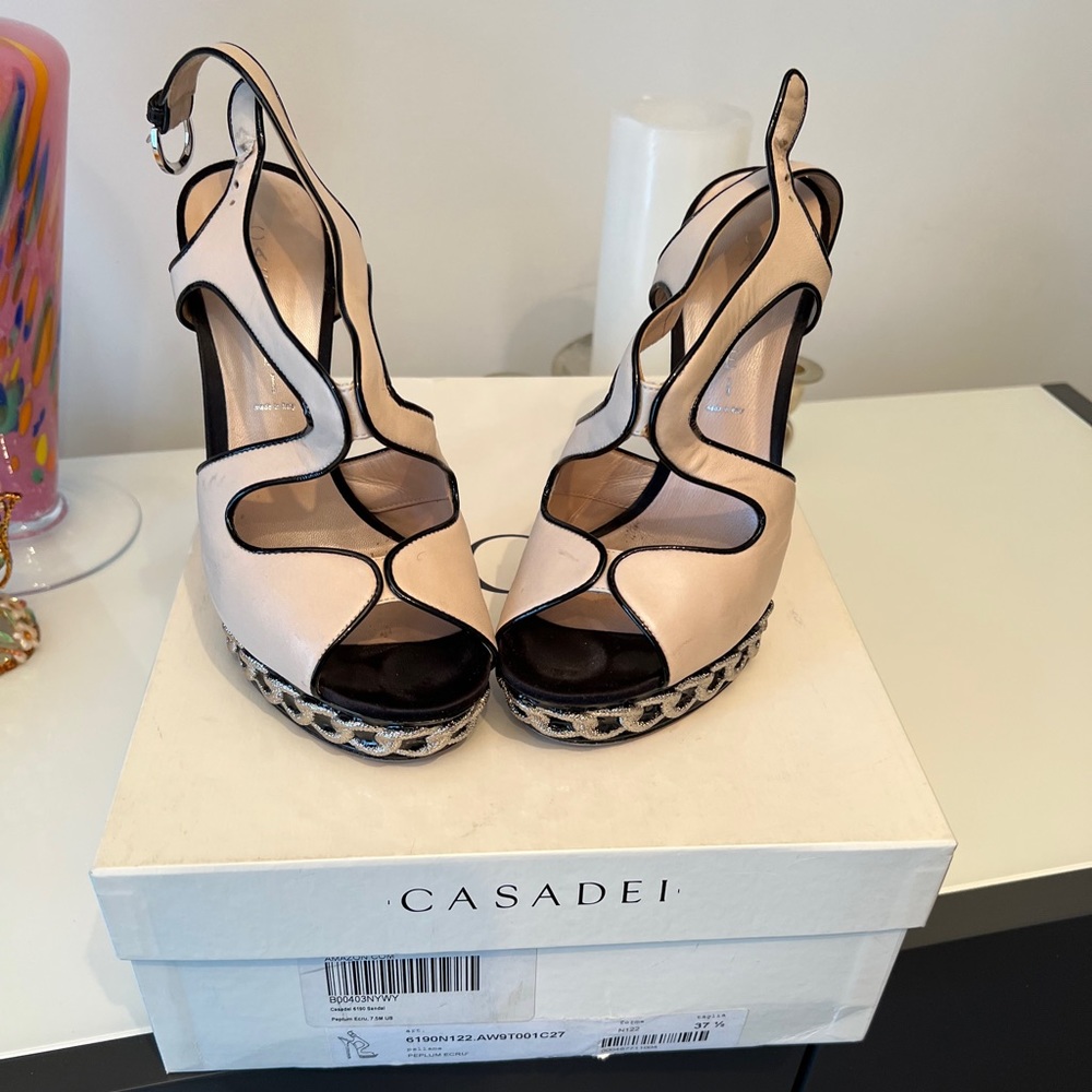Casadei woman’s heels size 7.5